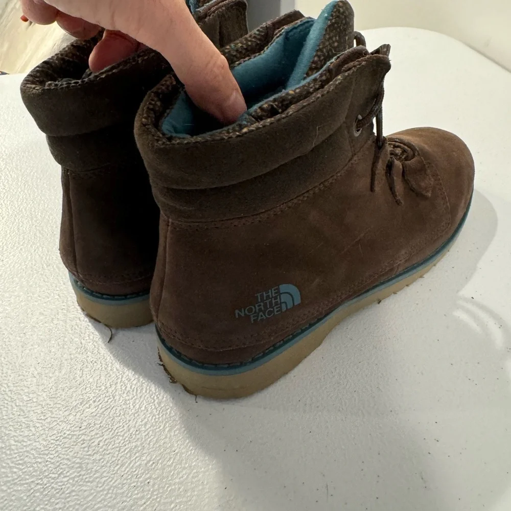 The North Face Ballard Roll Down SE Snow Boots size 7